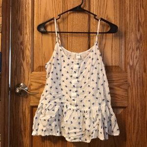 Old Navy white tank